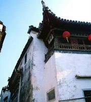 西藏古人挑选房子时，行家判断吉凶，通常要察看这五种“气”